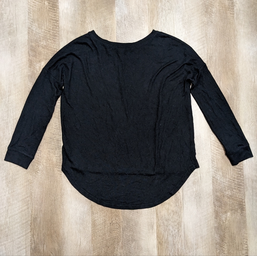 Free Press Black Sweater Top Reads Snug Life Size Small - Picture 2 of 8